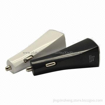 Car charger adapter, double USB socket, charge iPhone & iPad the same time